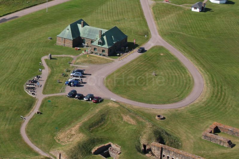 YvonHache_IMG_7963m.jpg: Fort Beausejour - Fort Cumberland (Canada Park)